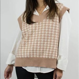 Grey Bandit Tati Sweater Vest, Tan